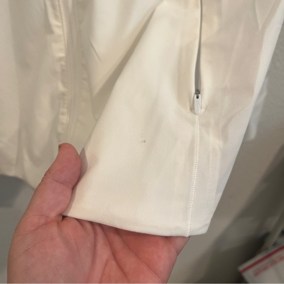 Lululemon mist over windbreaker white size 10 lightweight workout - Picture 5 of 13